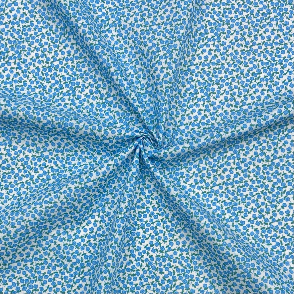 Petite Flowers Polycotton Fabric - Pound Fabrics