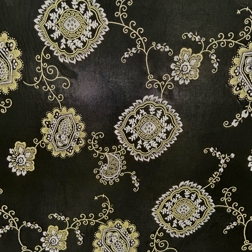 Daisy Contrast on Black Stretch Fabric