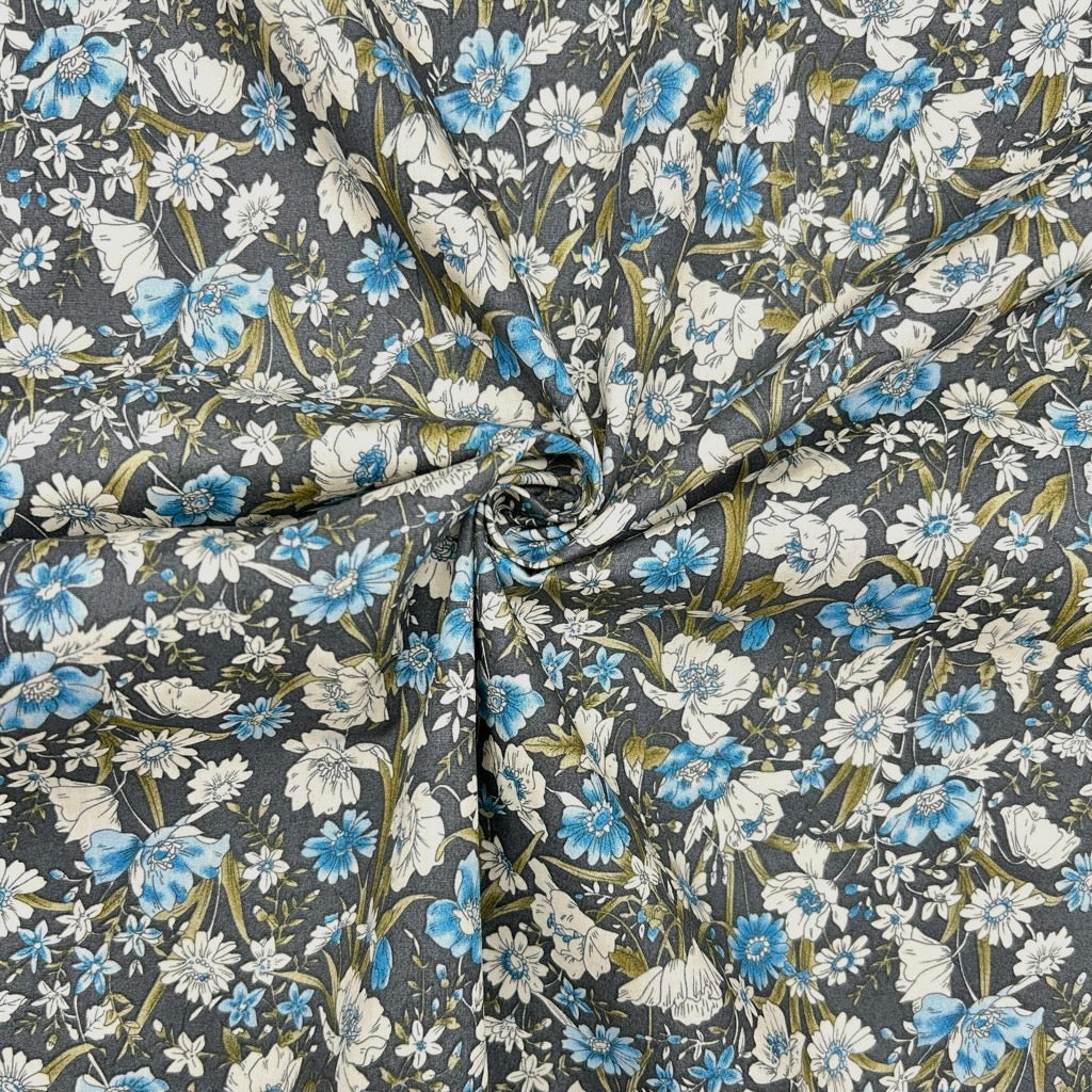 Countryside Garden Rose & Hubble Cotton Poplin Fabric