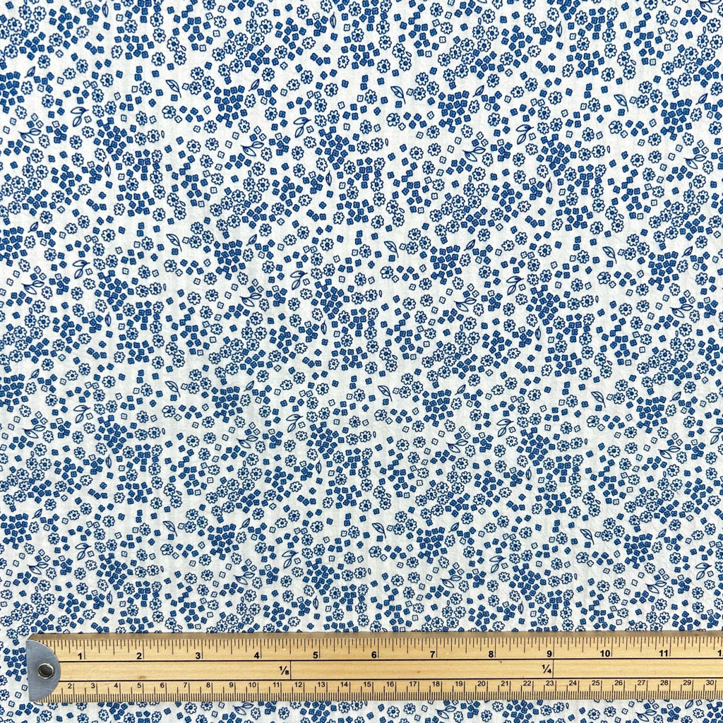 Daisy Dots Cotton Seersucker Fabric