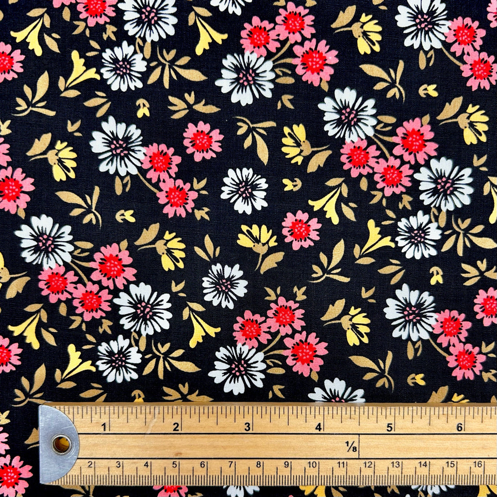 Garden Charm Rose & Hubble Cotton Poplin Fabric