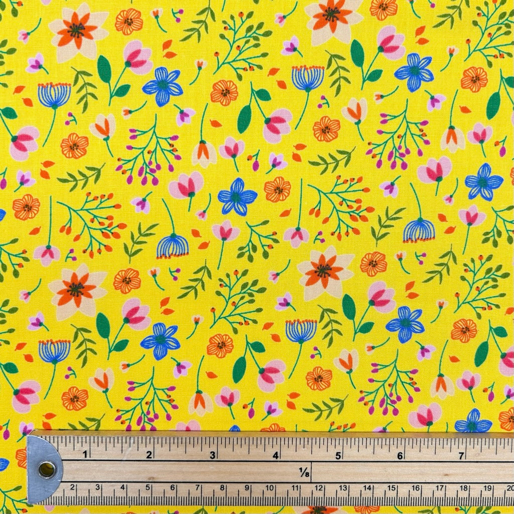 Floral Toss Rose & Hubble Cotton Poplin Fabric