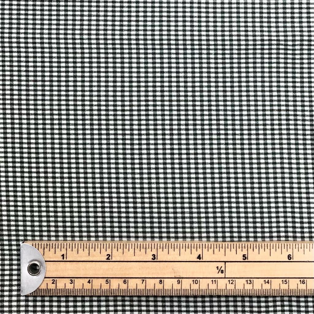 Black and White Checkered Lightweight Suiting - 3 metres for £3 - Pound Fabrics
